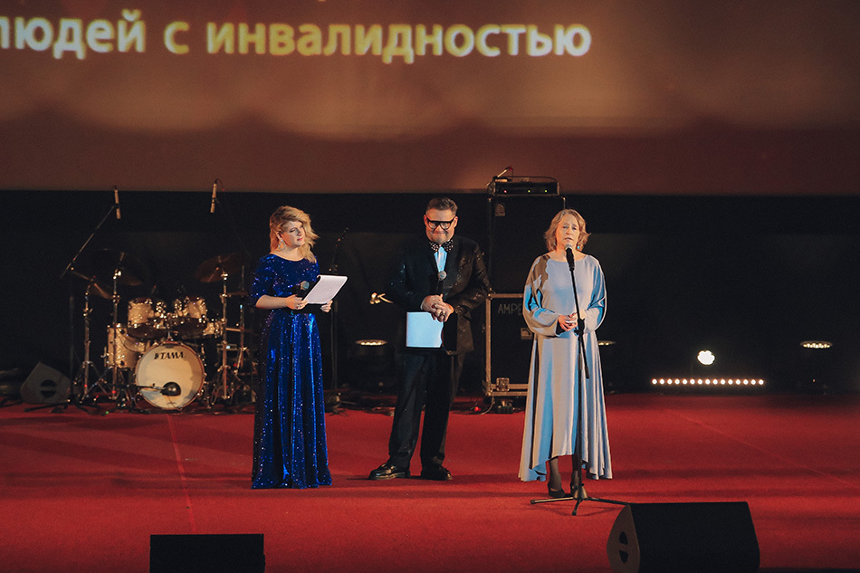 В «Каро Октябрь» состоялась торжественная церемония закрытия «Кино без барьеров»